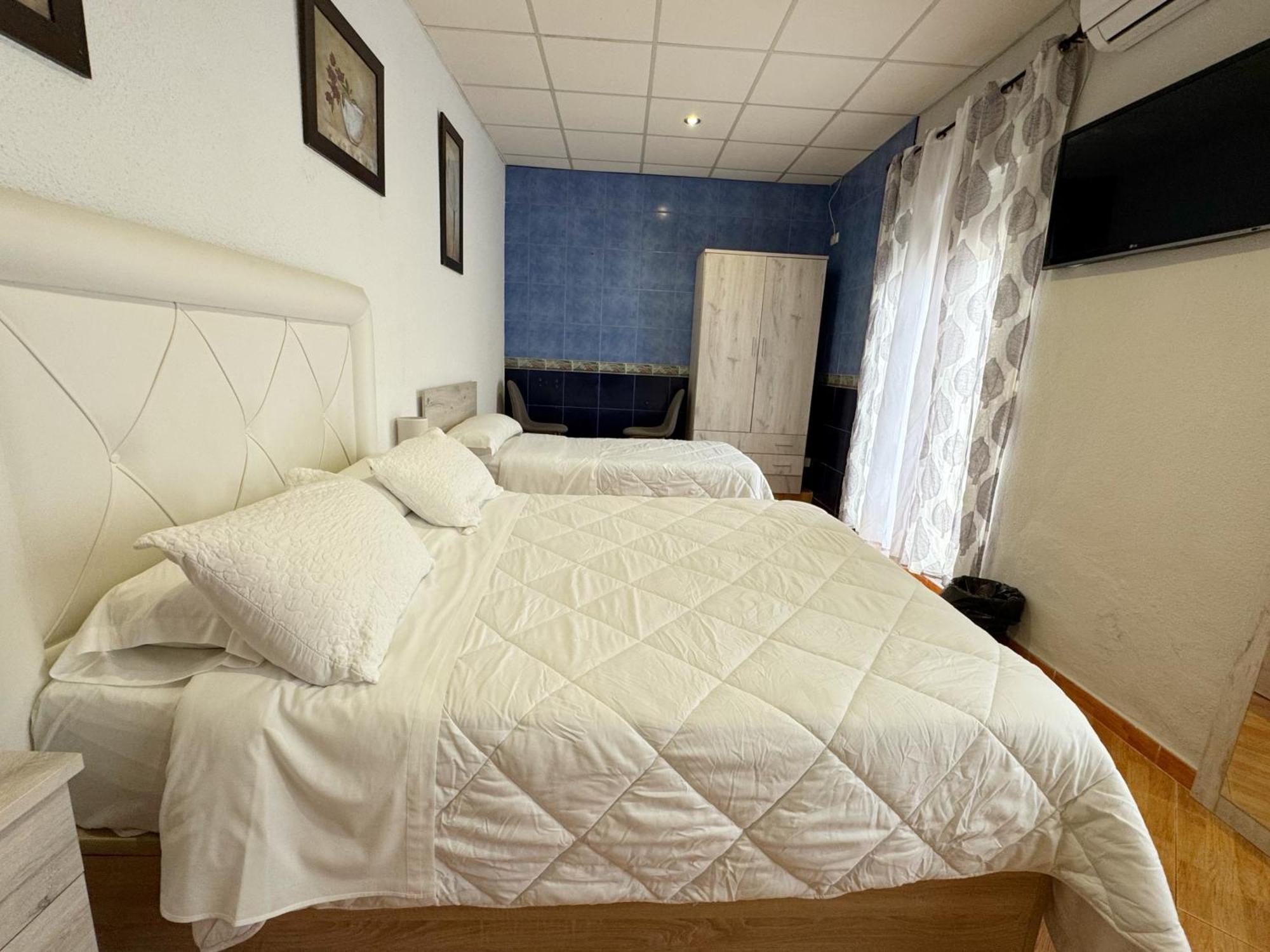 Hostal El Brillante Córdoba Habitación foto